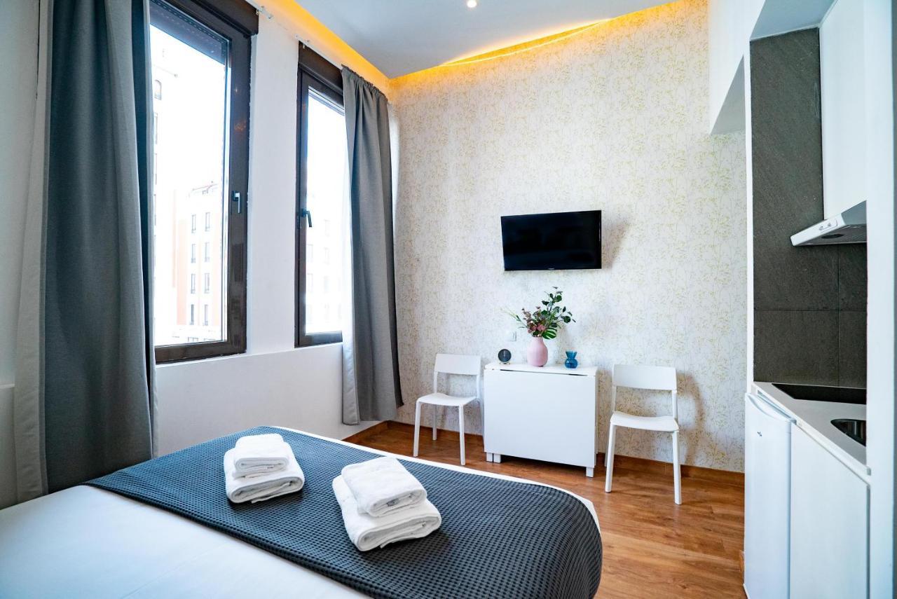 Smartr Madrid Gran Via 47 Aparthotel Exterior photo